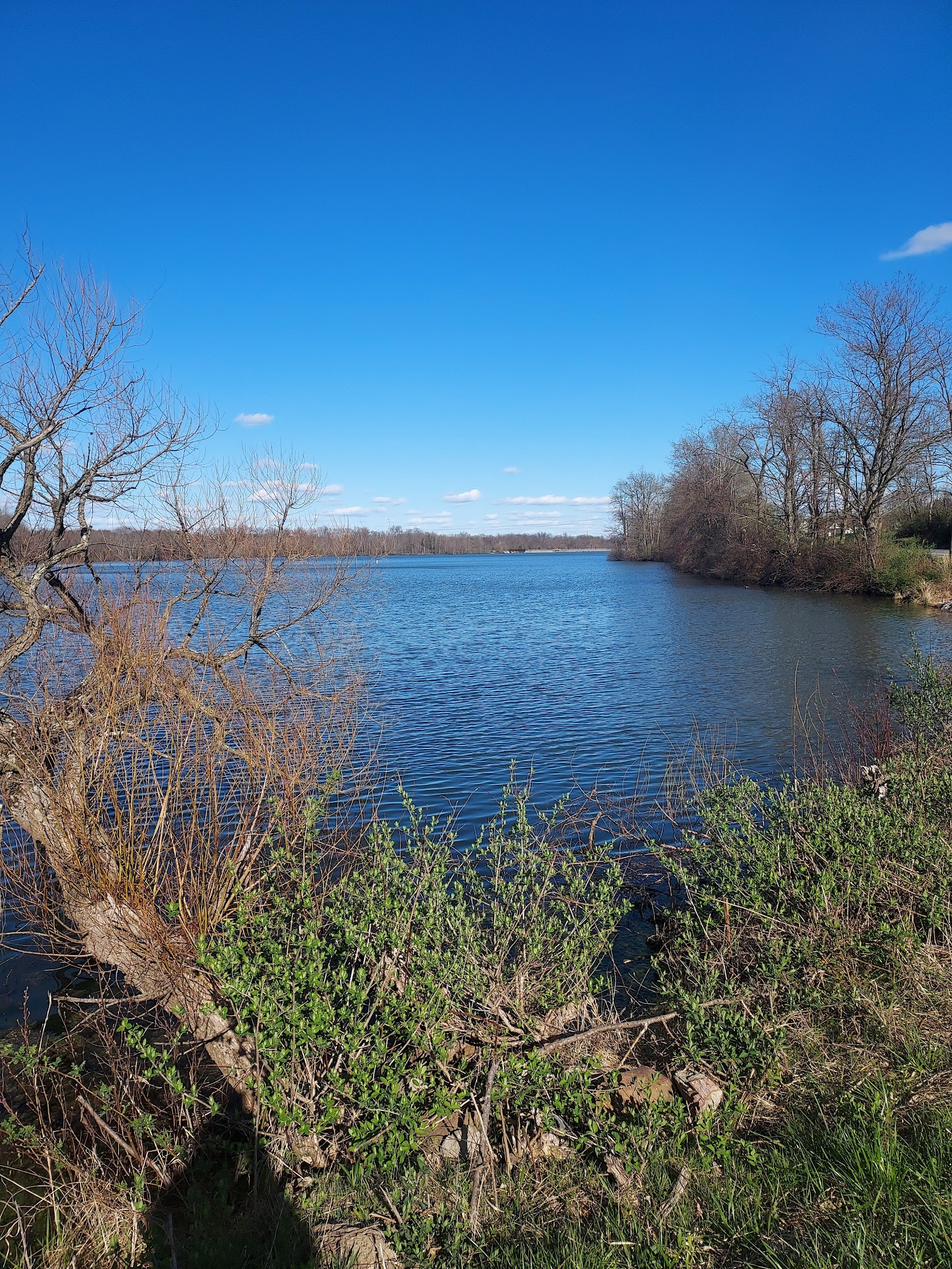 Memorial Lake State Park