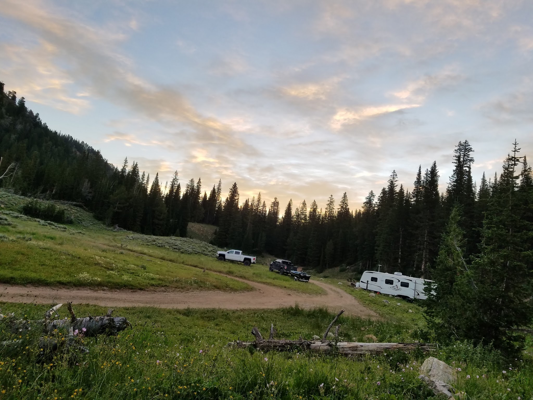 Middle Piney Lake Campground