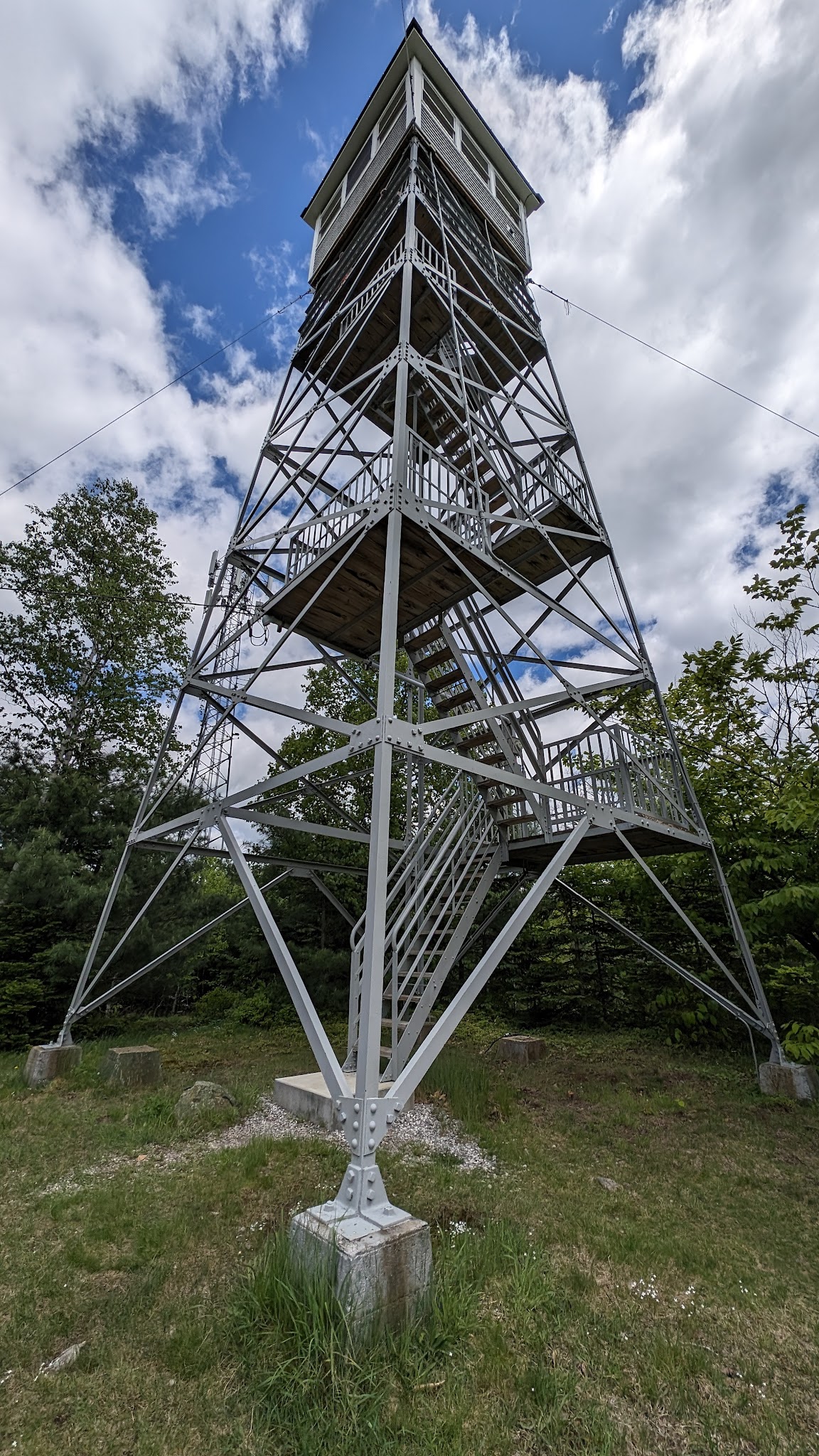 Milan Hill State Park