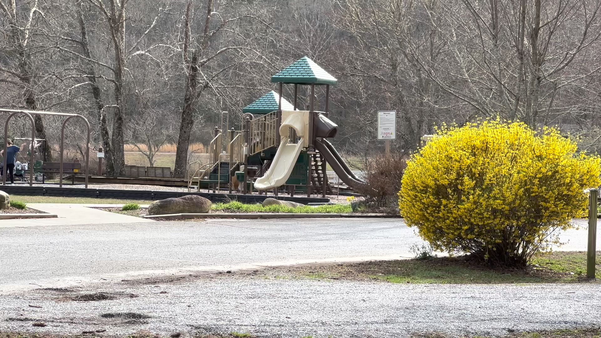 Moccasin Creek State Park