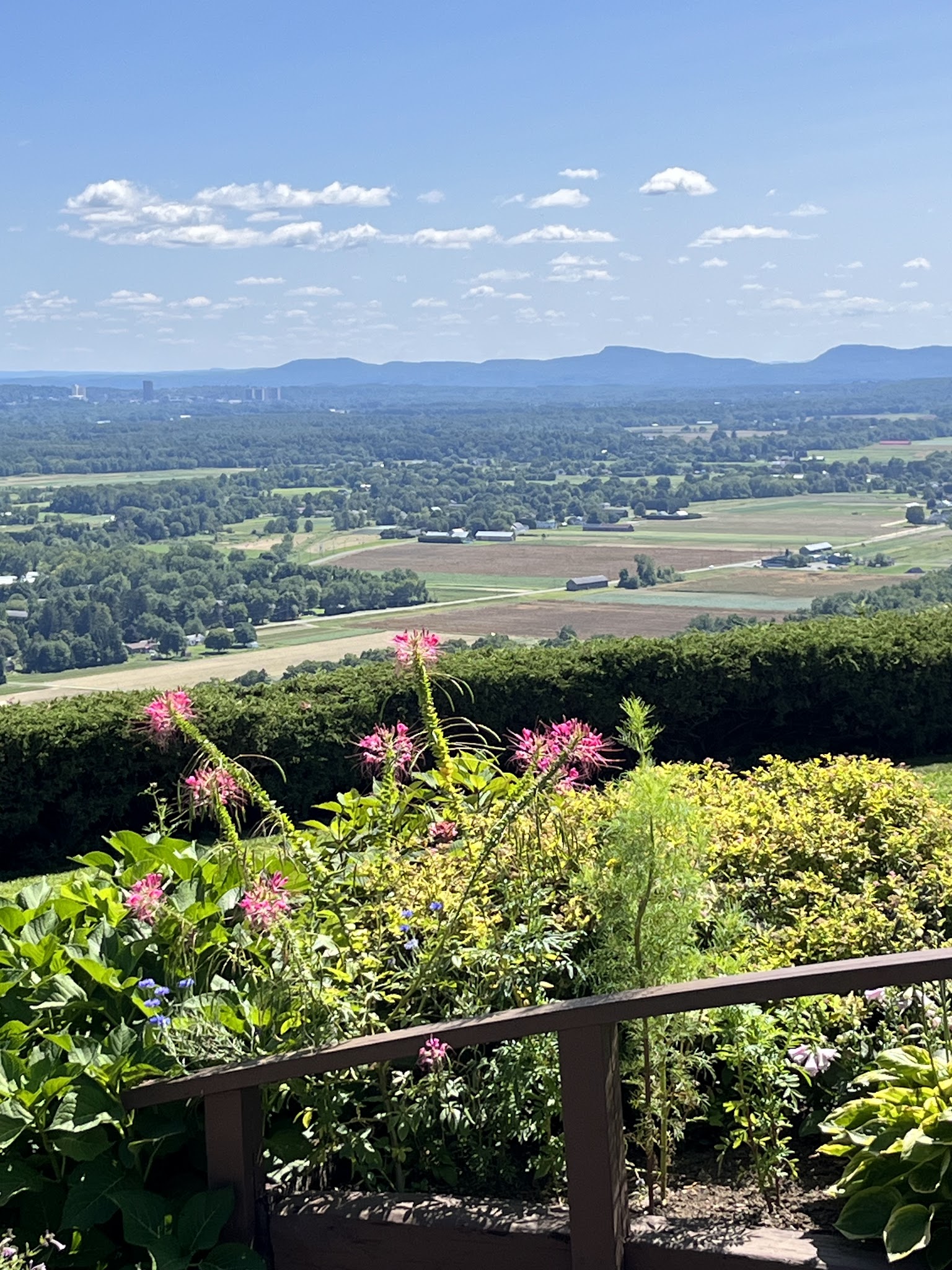 Mt. Sugarloaf State Reservation