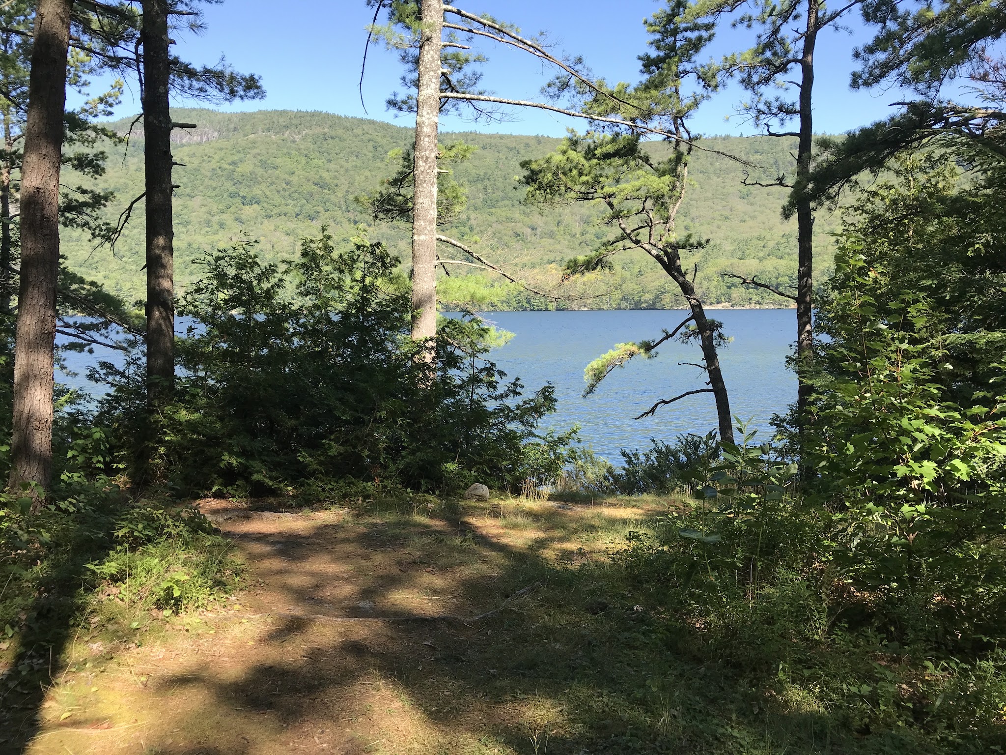 Narrow Island (Lake George Is)