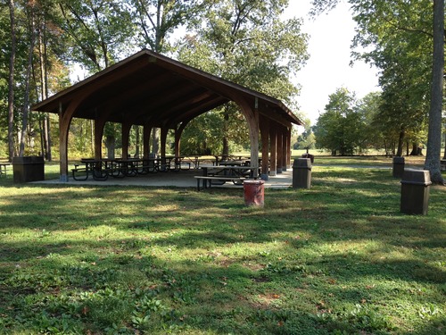 Fort Hunt Picnic Areas