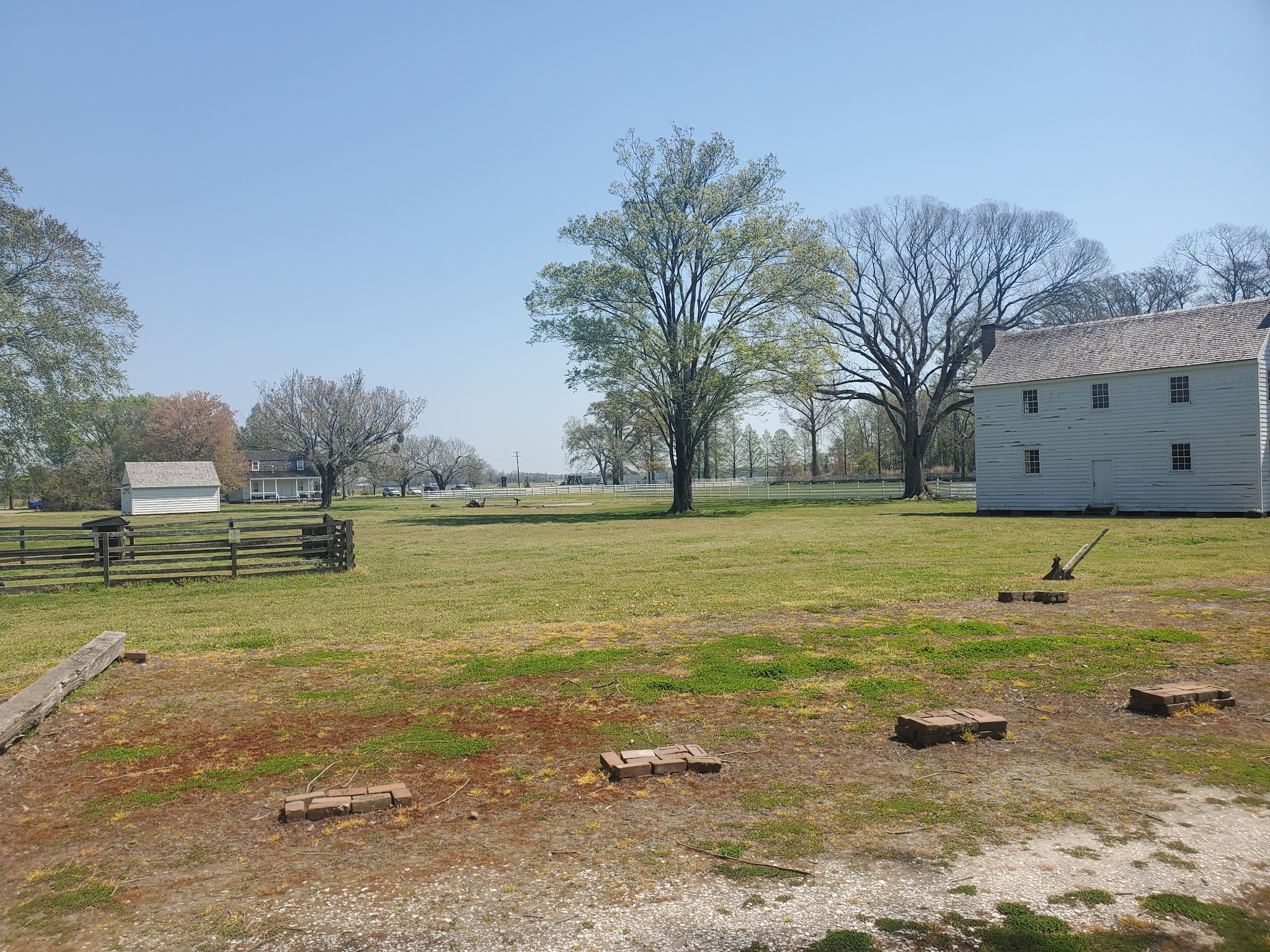 Pettigrew State Park