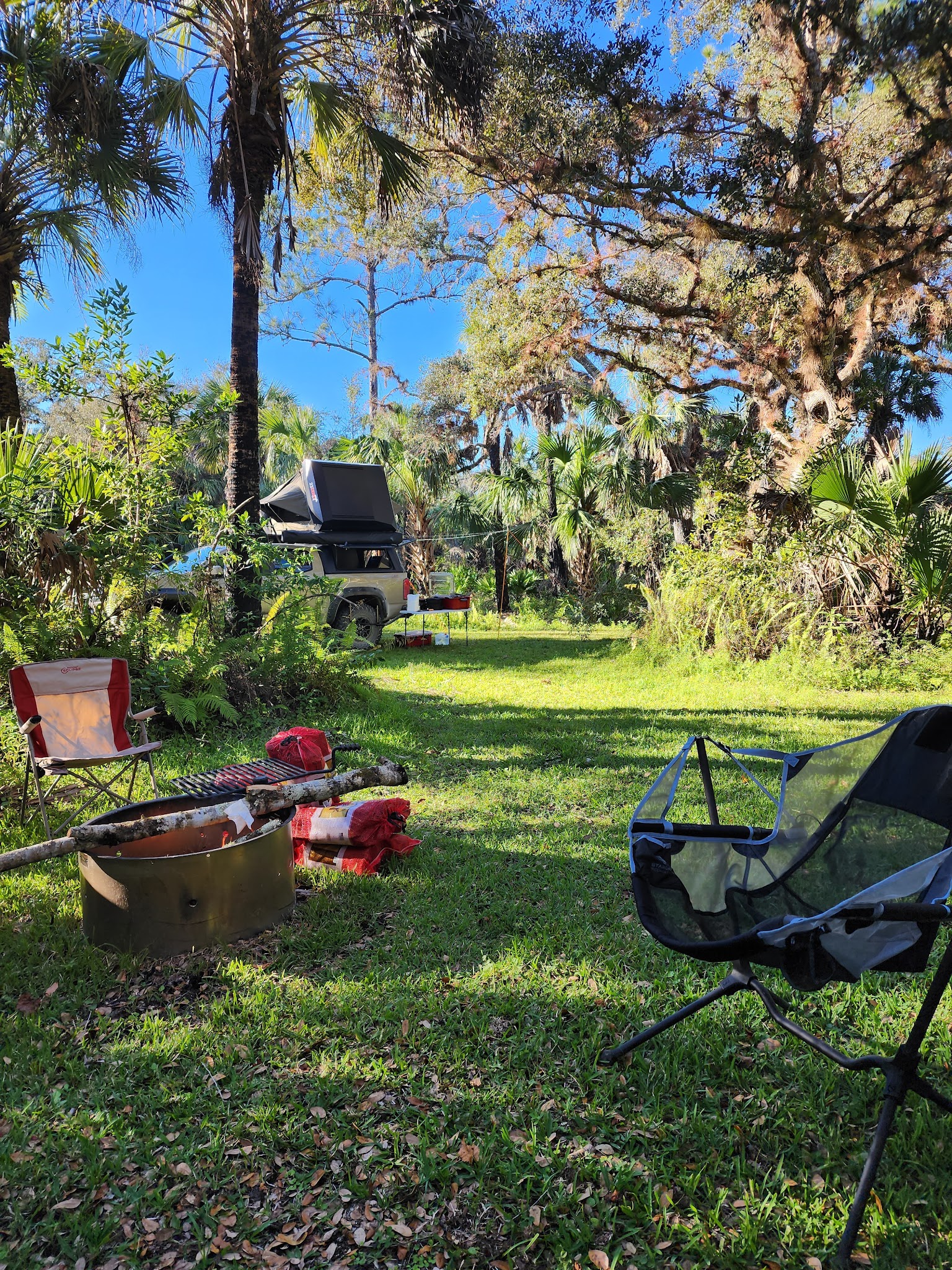 Pink Jeep Campground 