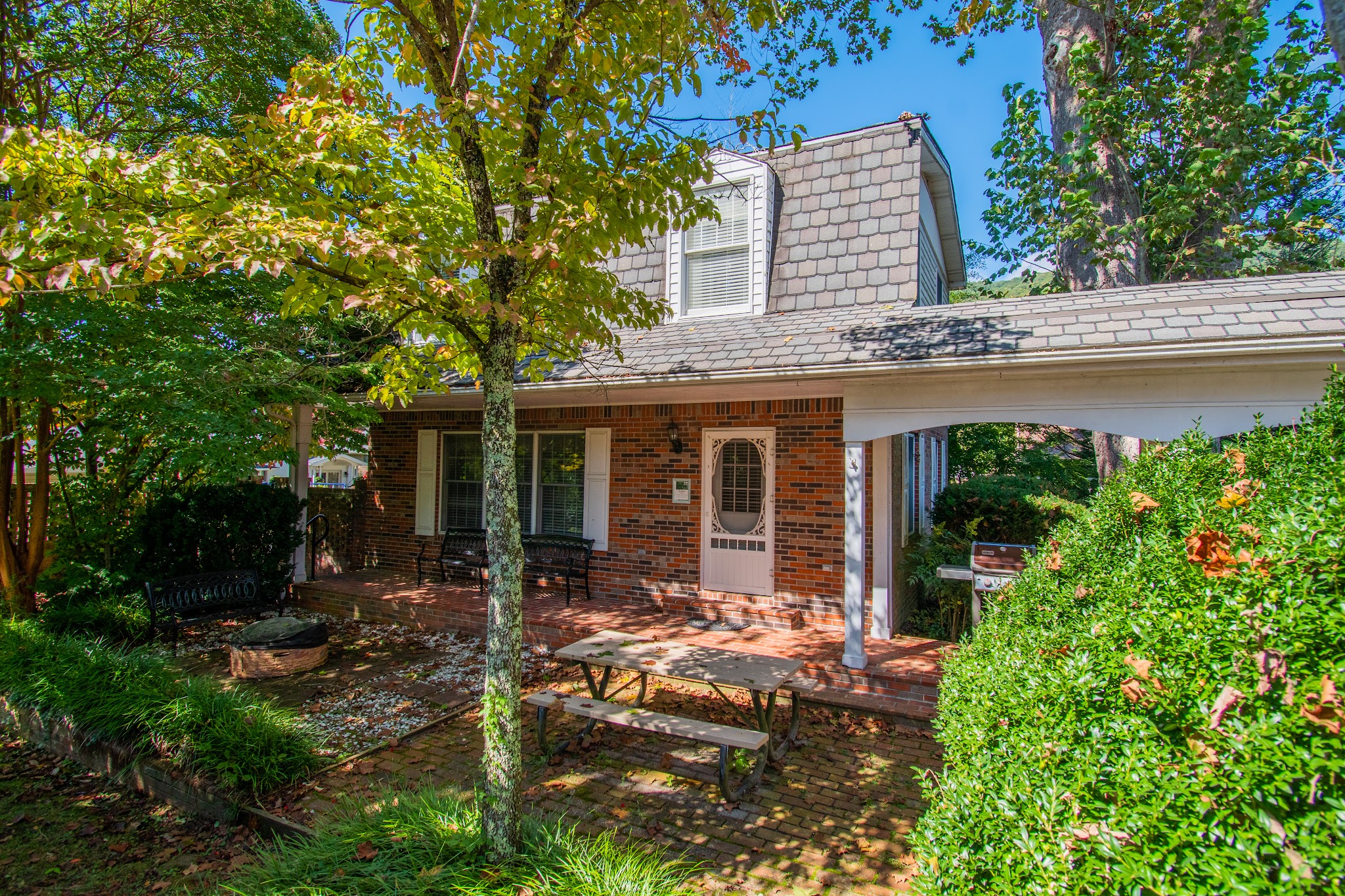 Southwest Virginia Museum State Park Campground