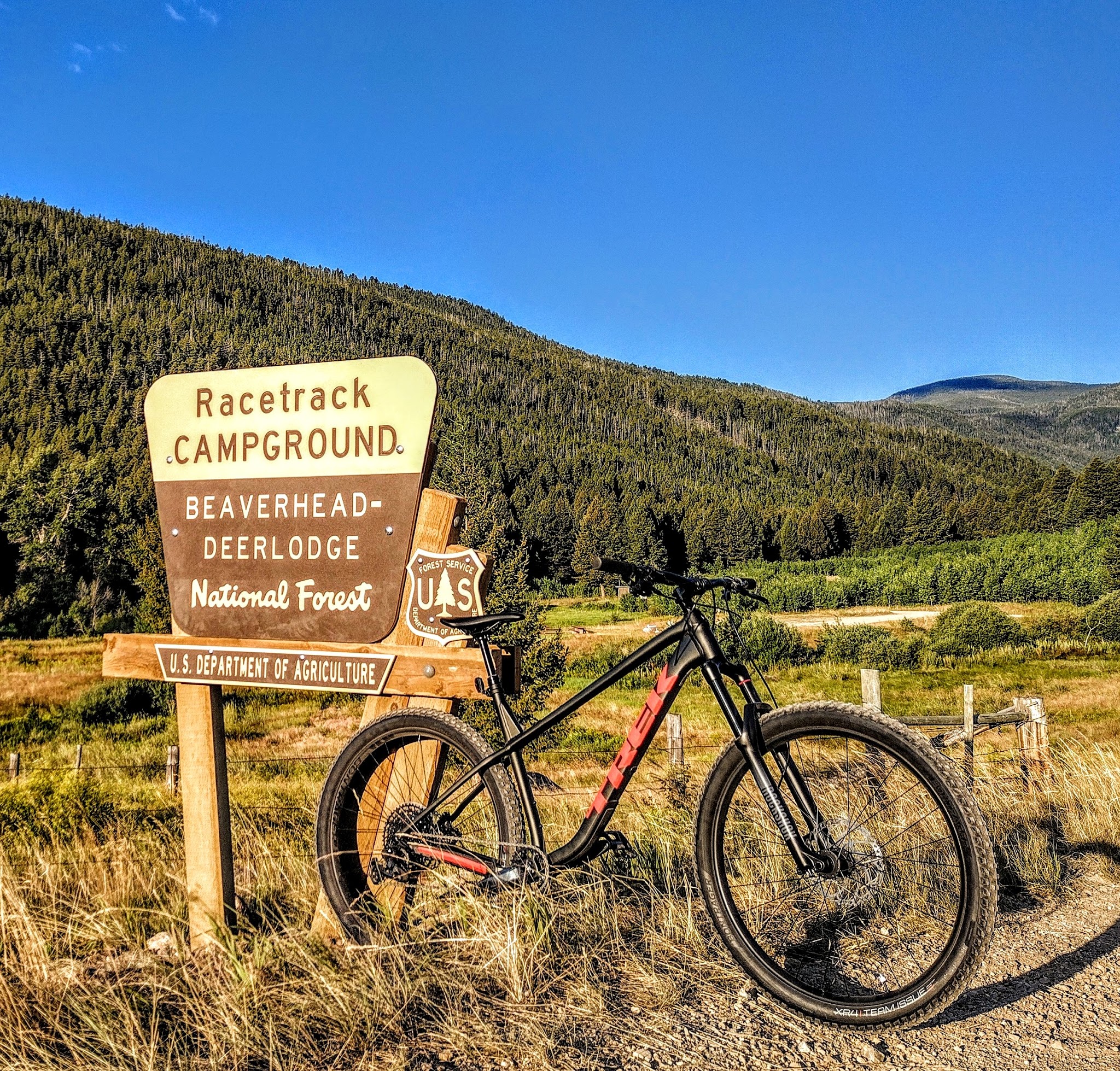 Racetrack Campground And Picnic Area