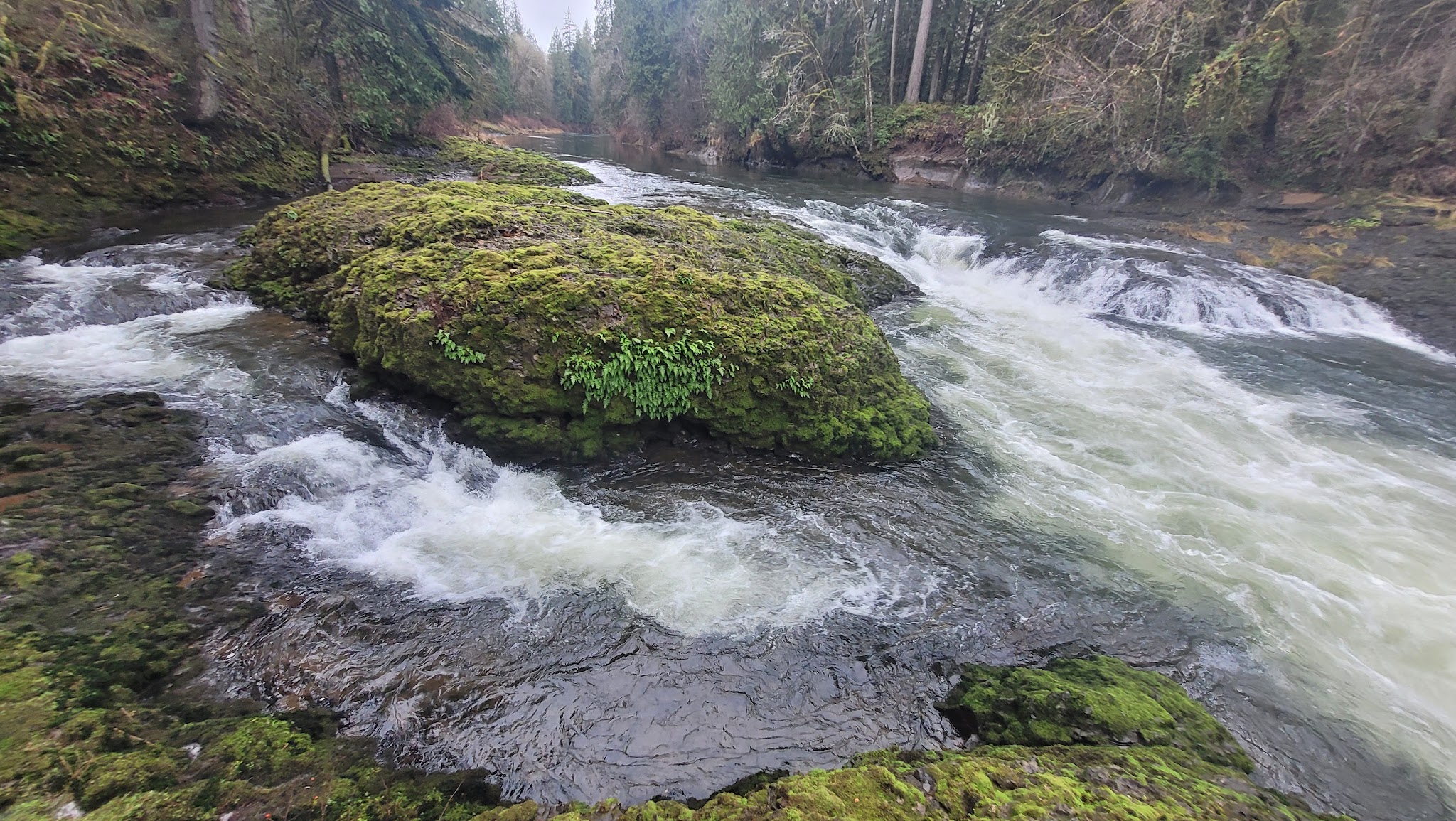 Rainbow Falls State Park