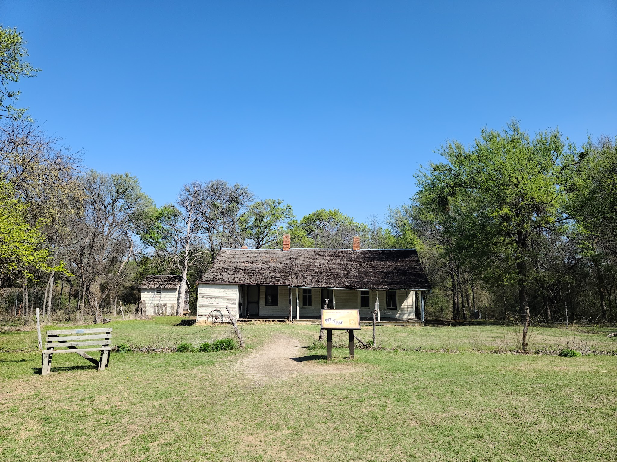 Cedar Hill State Park