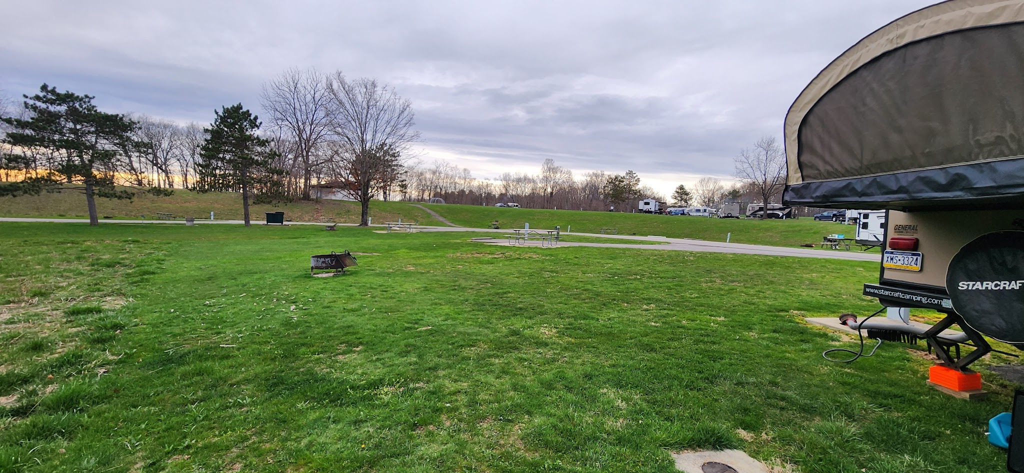 Beach Parking Auxiliary Eclipse Campground