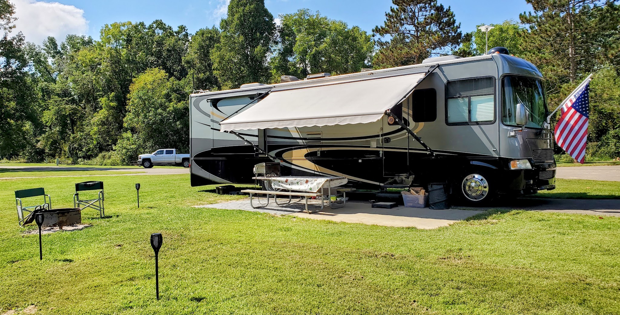Beach Parking Auxiliary Eclipse Campground