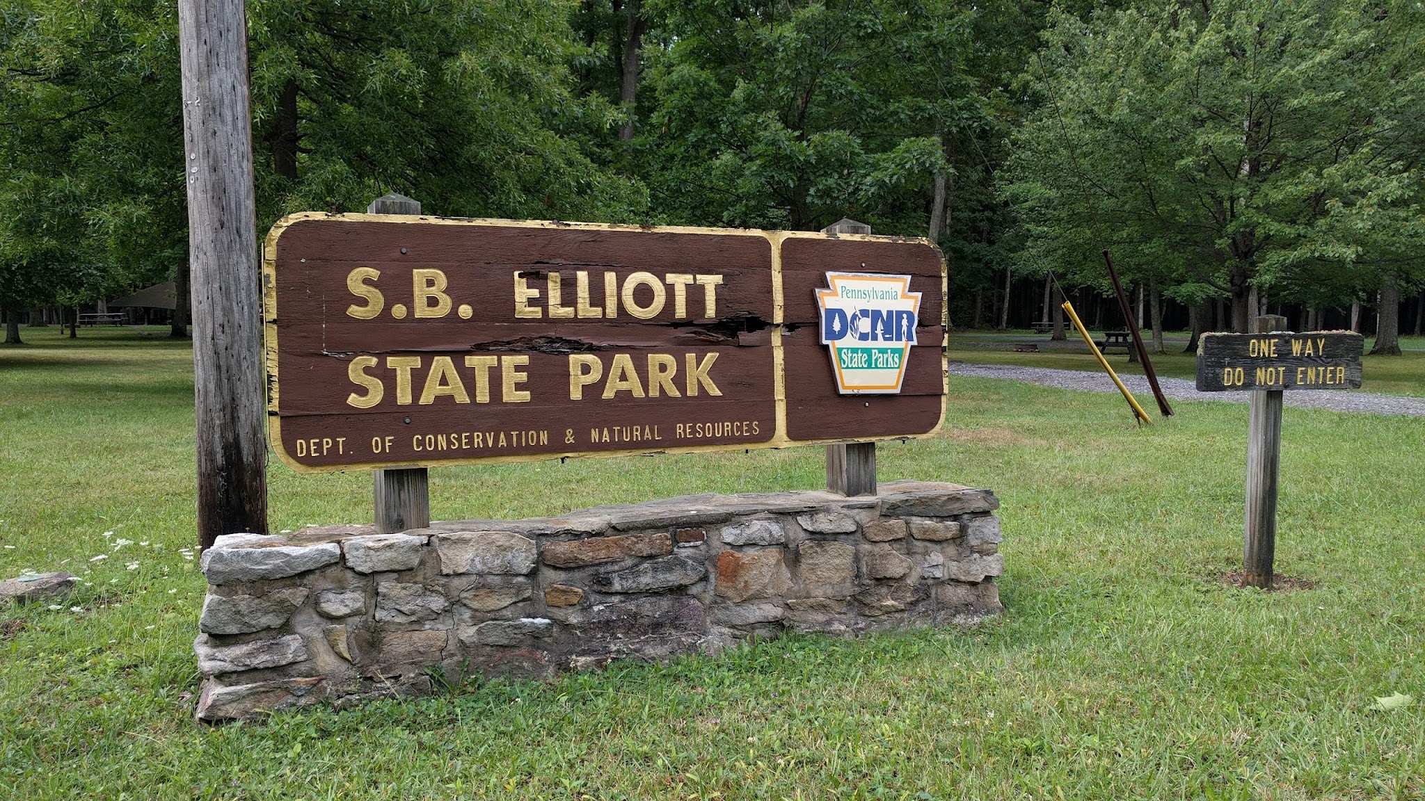 Simon B Elliott State Park