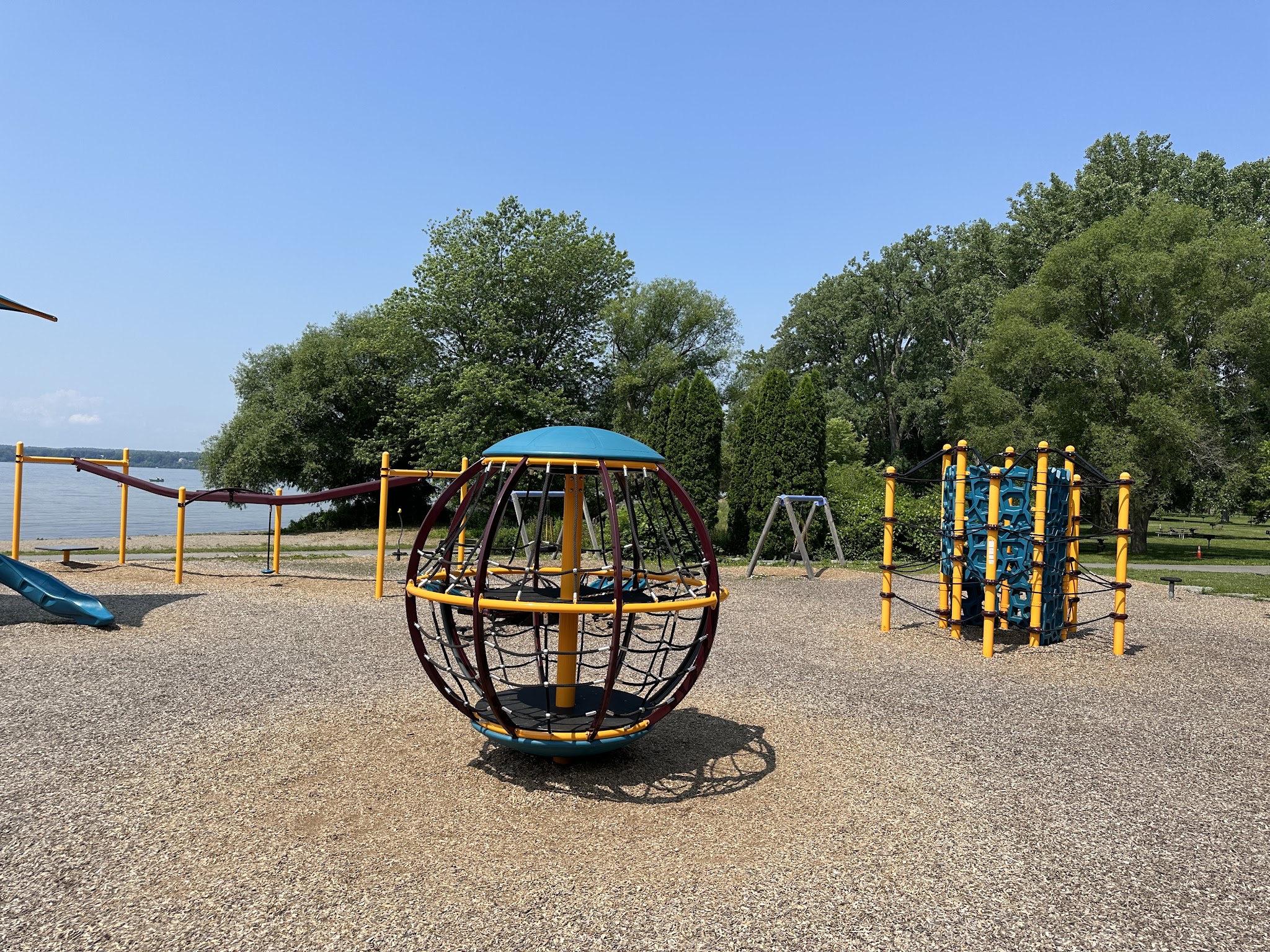 Seneca Lake State Park