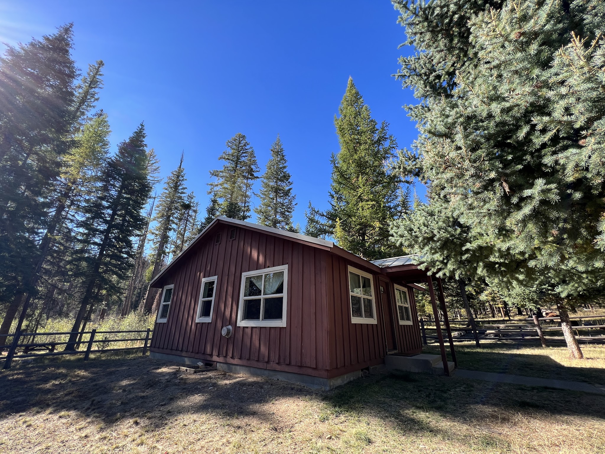 Short Creek Guard Station