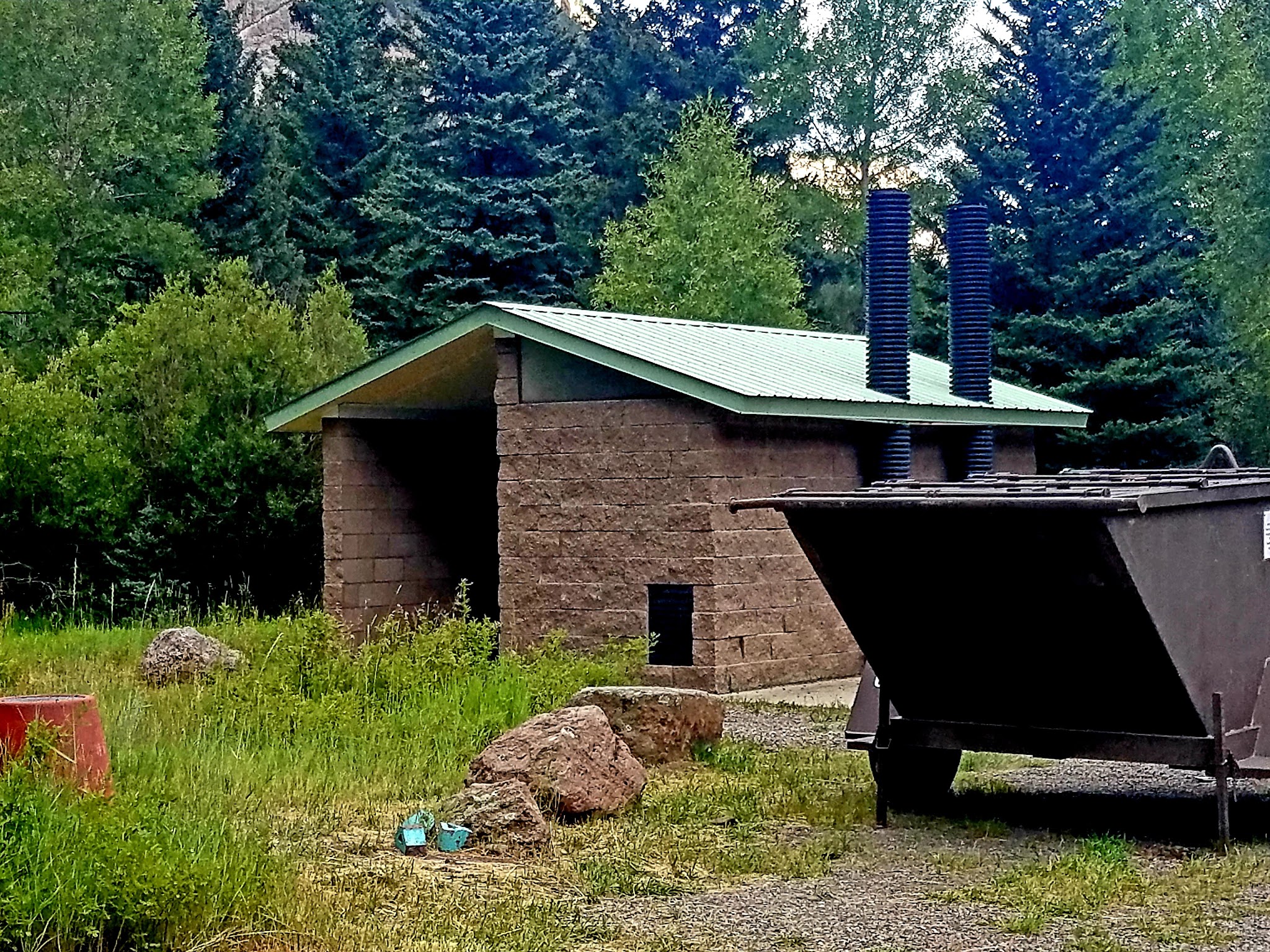 Spectacle Lake Campground