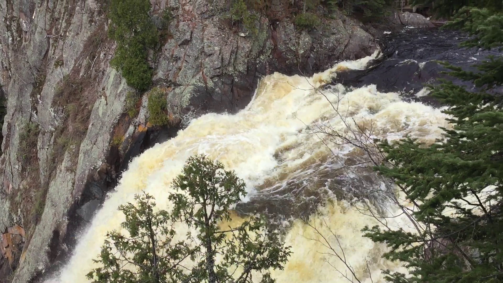 Lake Superior Cart-In Campground