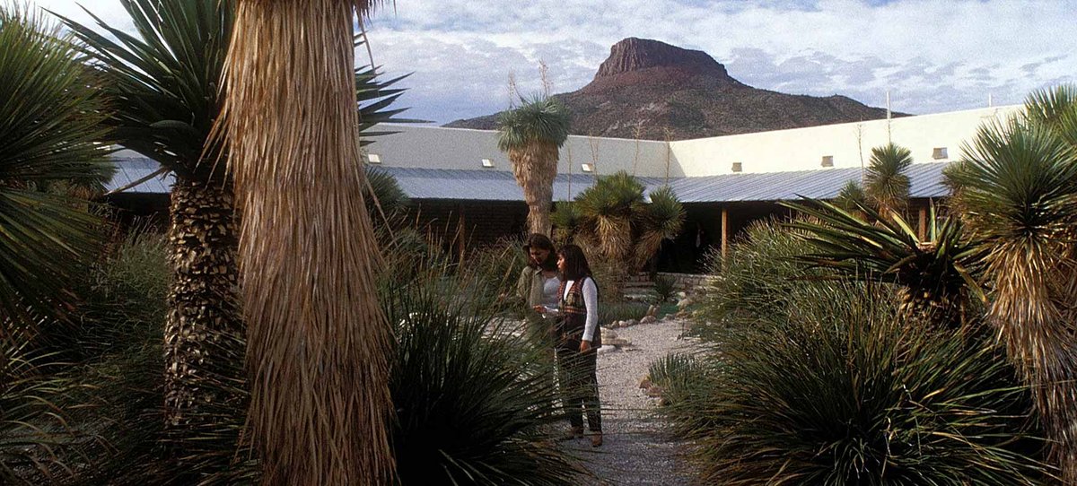 Barton Warnock Visitor Center