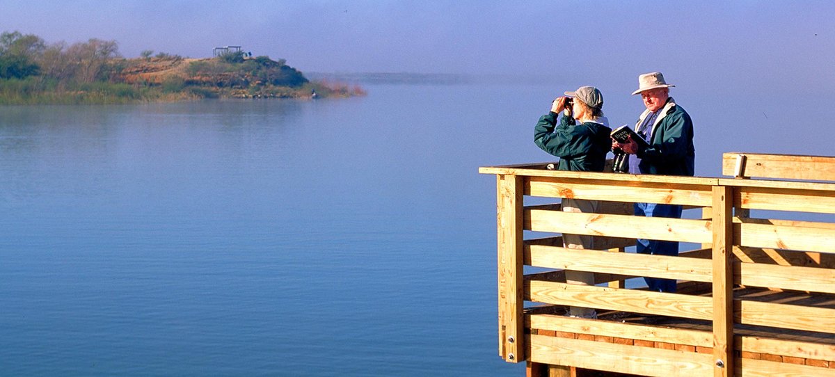 Lake Casa Blanca International State Park