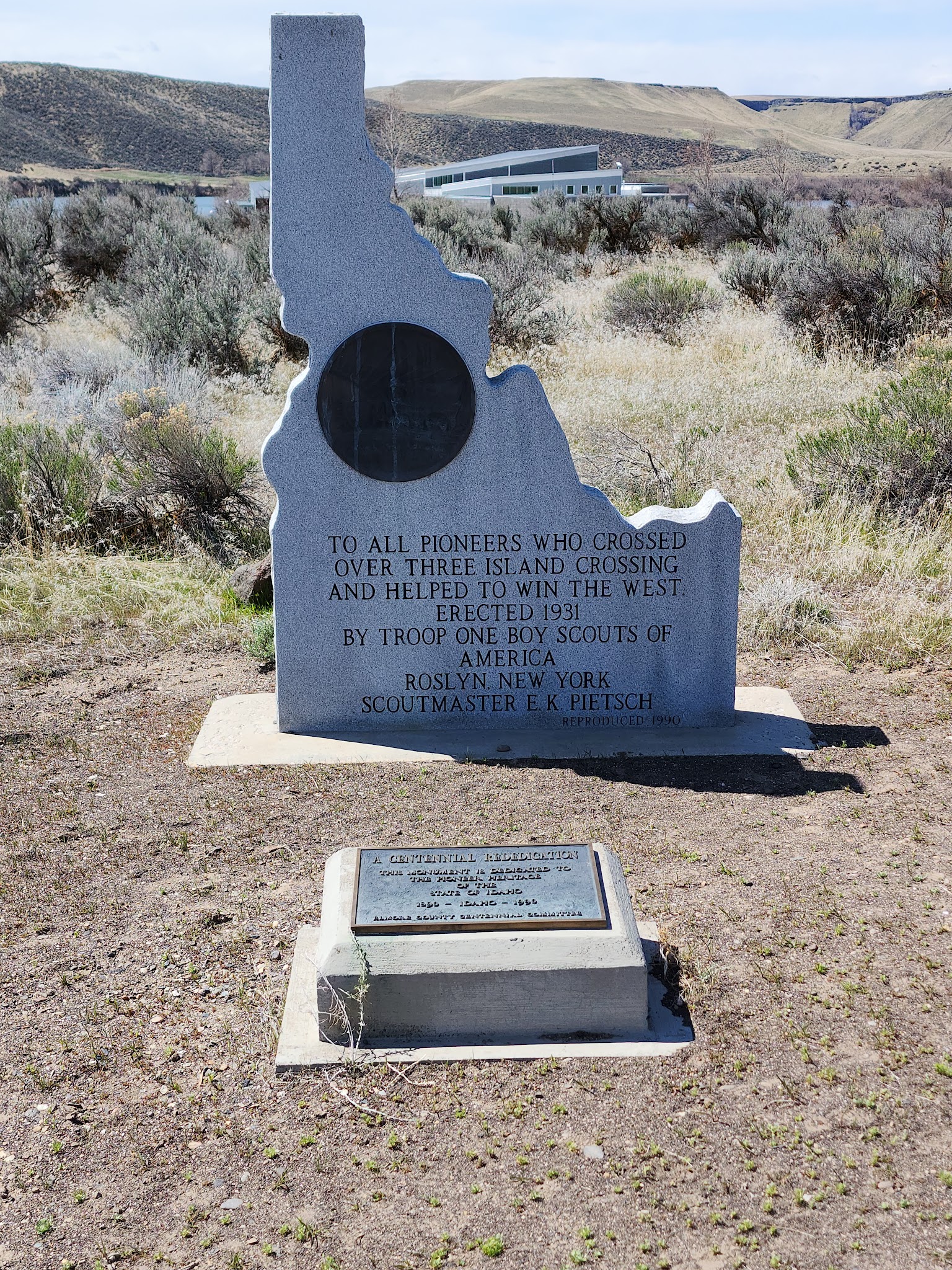 Three Island Crossing State Park