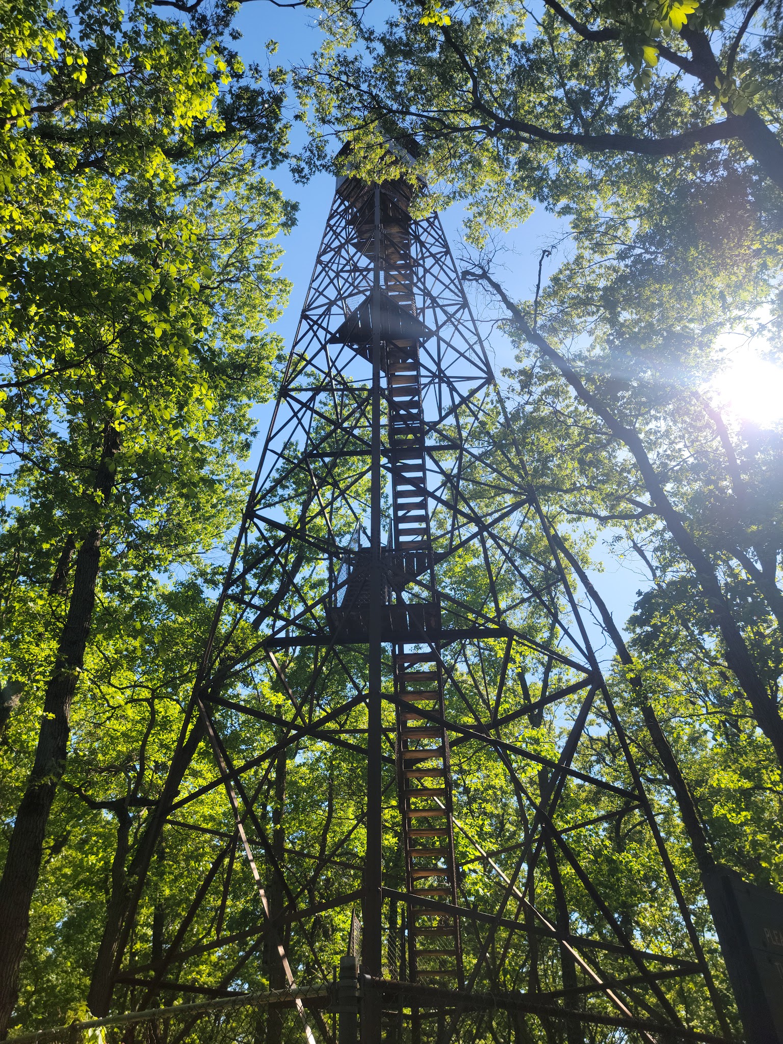 Tippecanoe River State Park