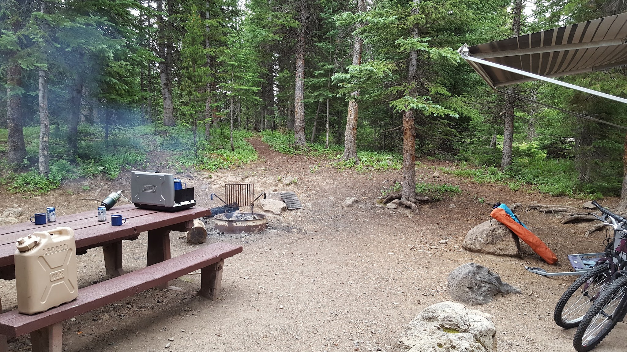 Trappers Lake / Trapline Campground