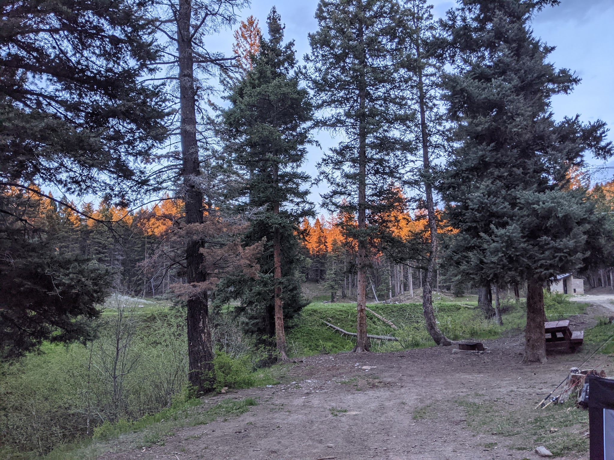 Trout Lakes Campground