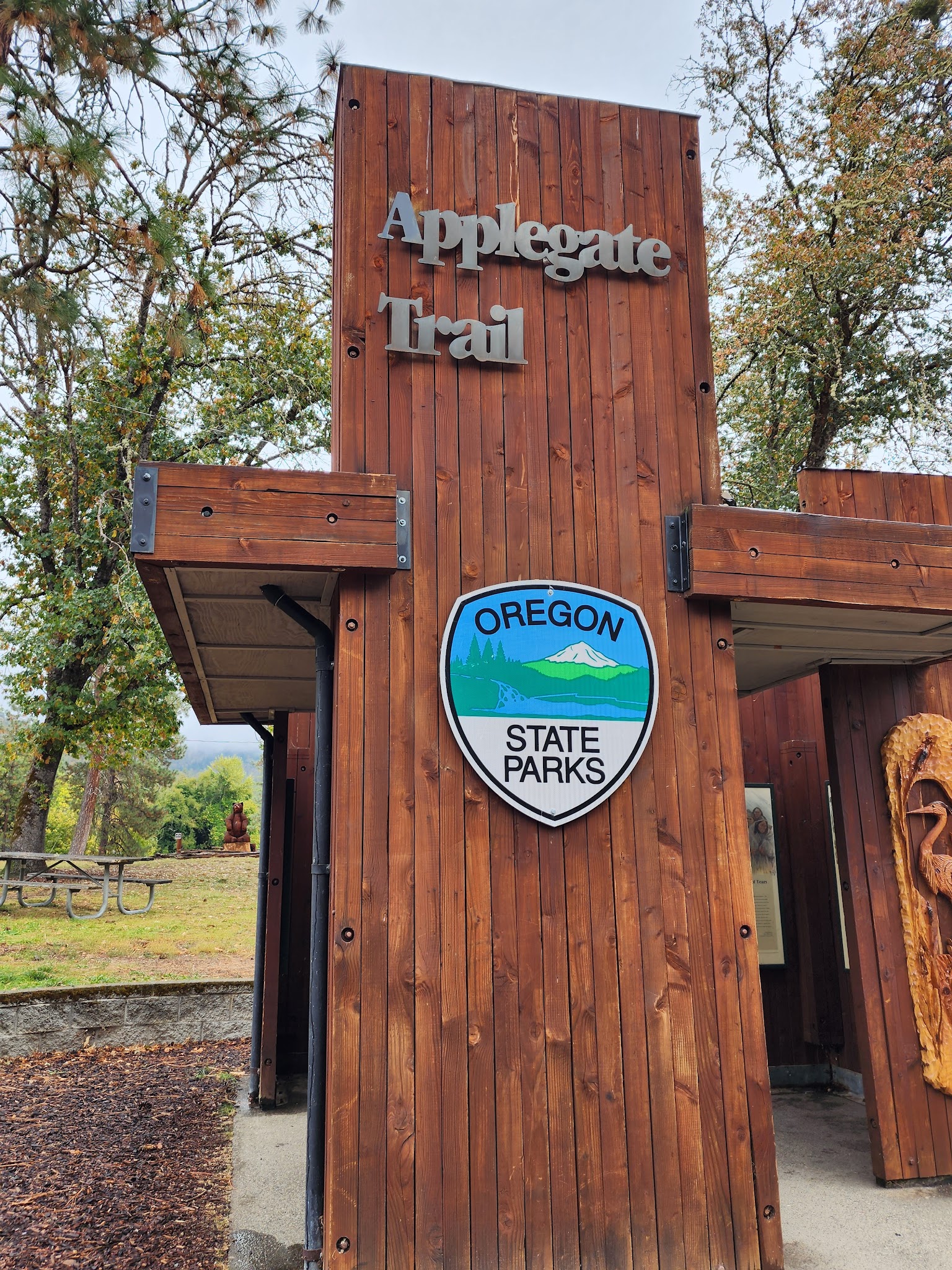 Valley Of The Rogue State Park