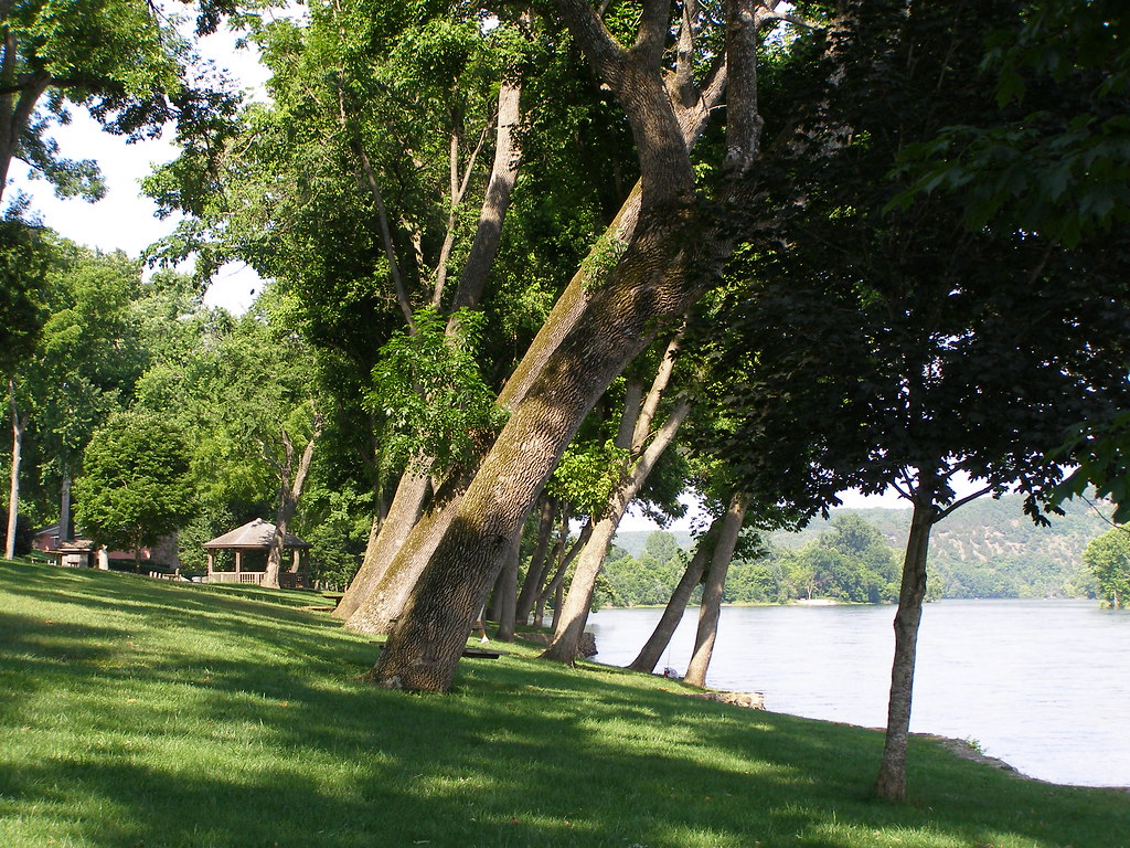 Bull Shoals-White River State Park