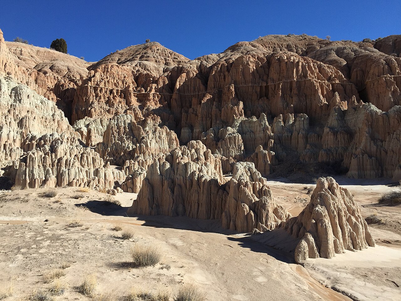 Cathedral Gorge Campground