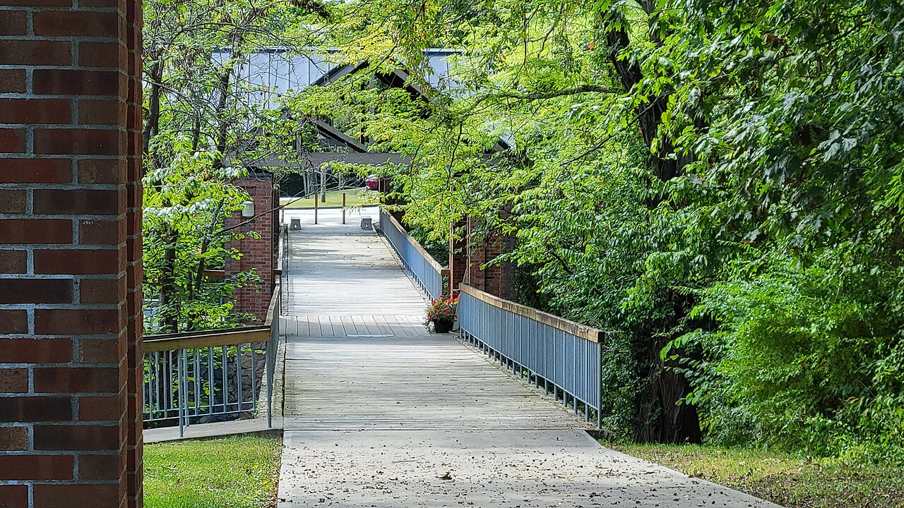 Arrow Rock State Historic Site Campground