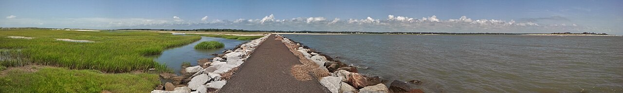 Huntington Beach State Park