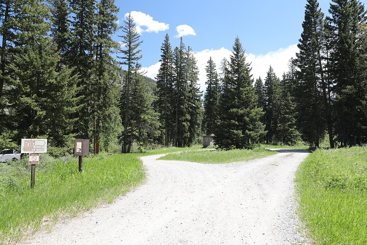 East Boulder Campground