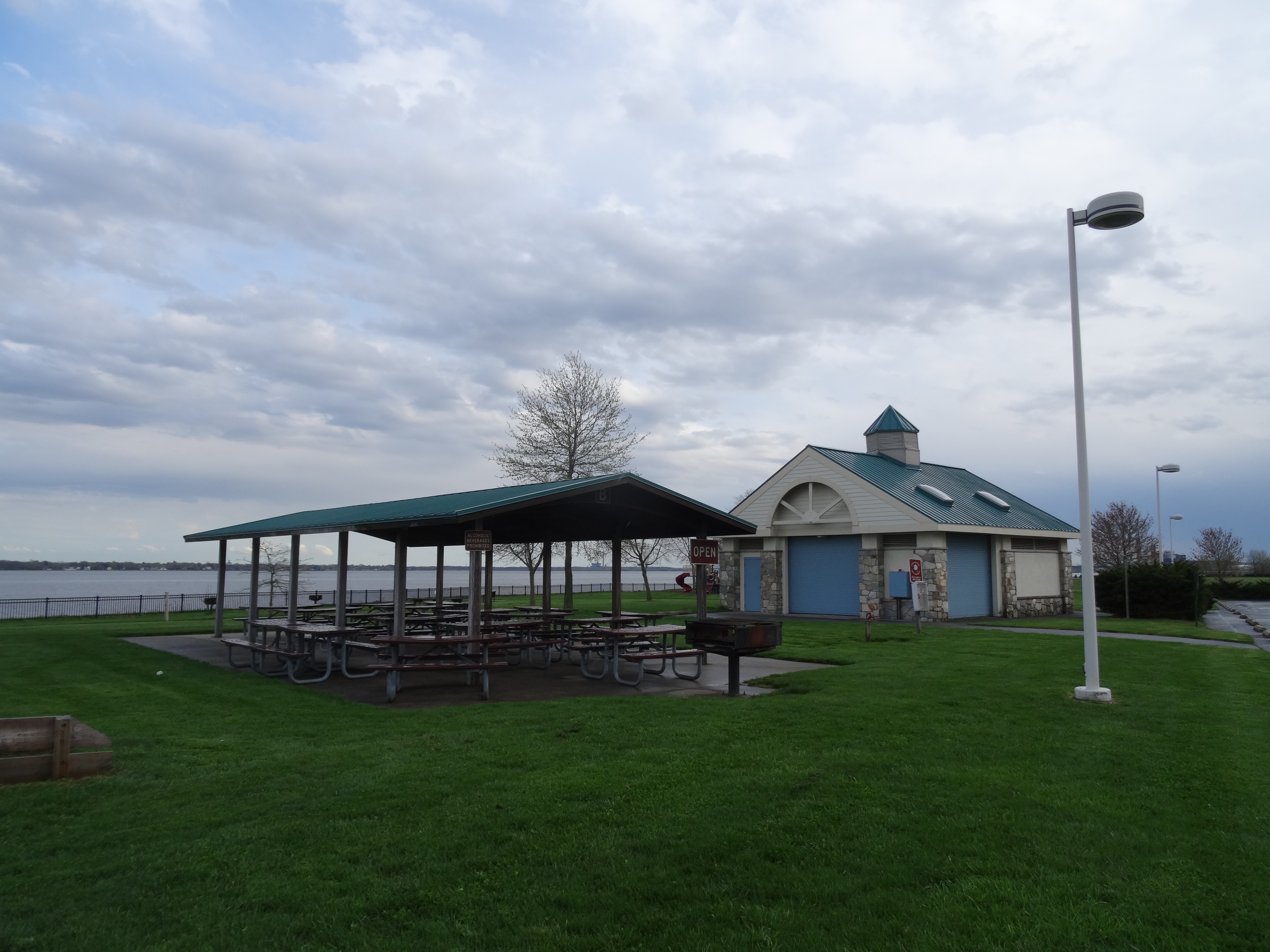 Fox Point State Park