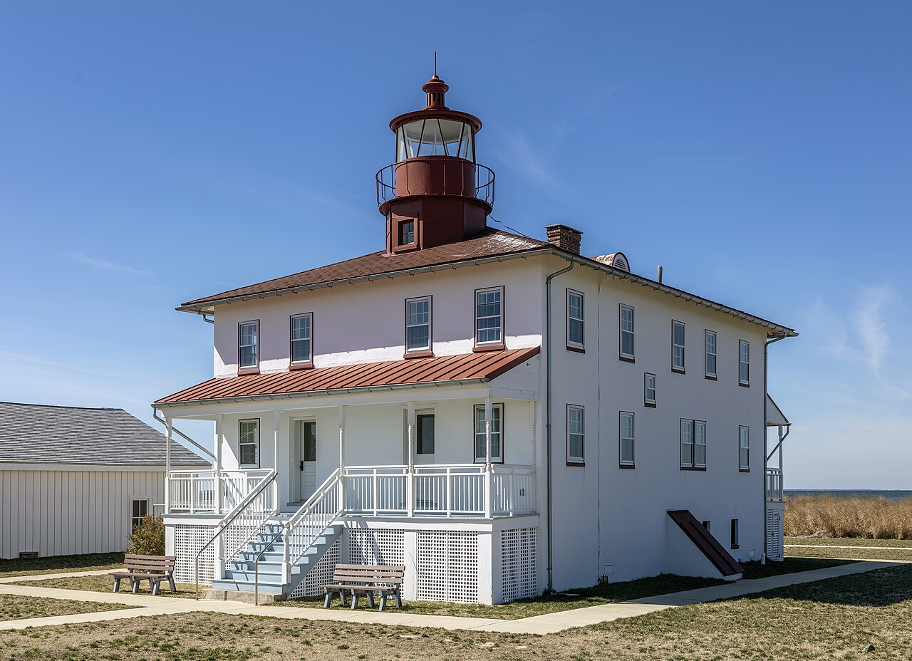 Wikimedia Commons