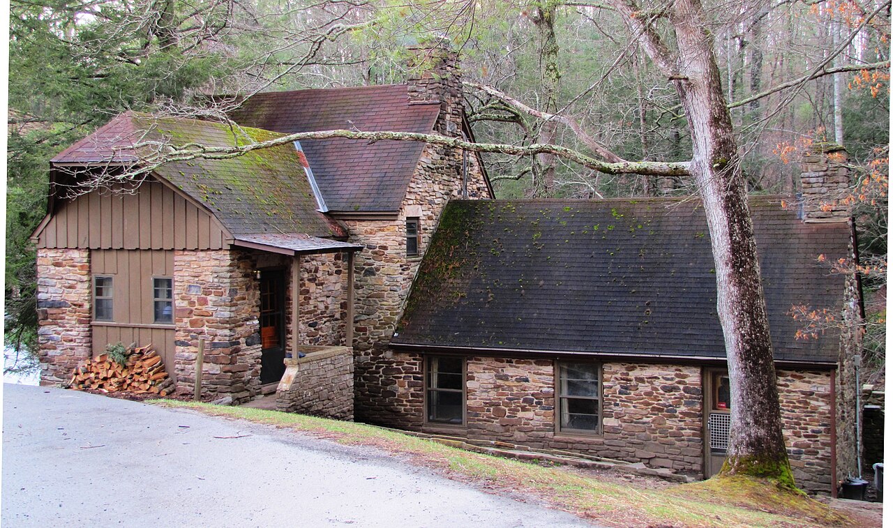Cumberland Mountain State Park