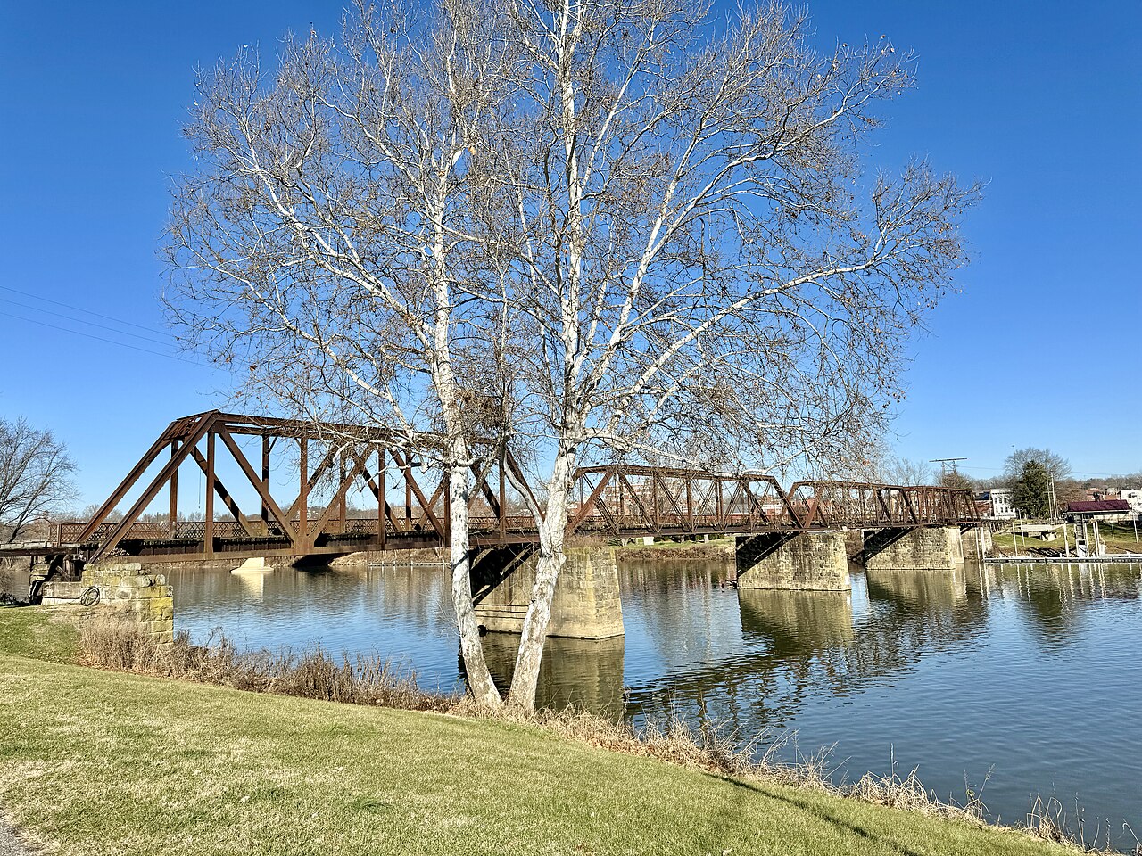 Ellis Lock #11 Campground