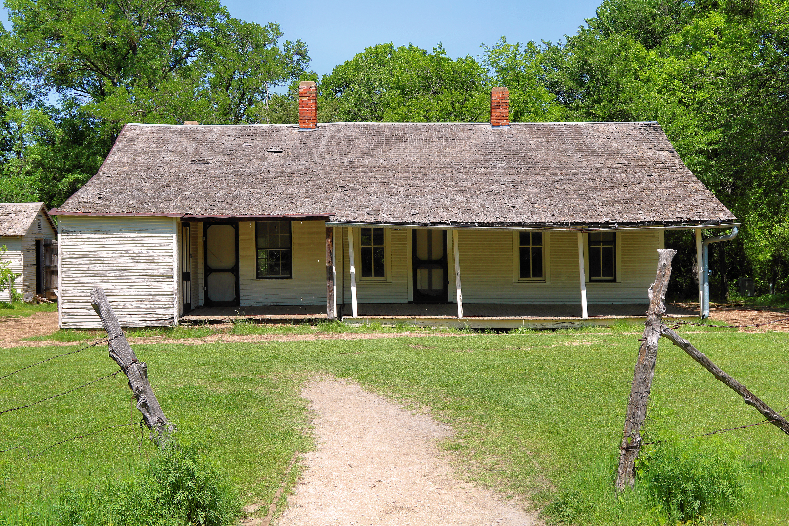 Cedar Hill State Park