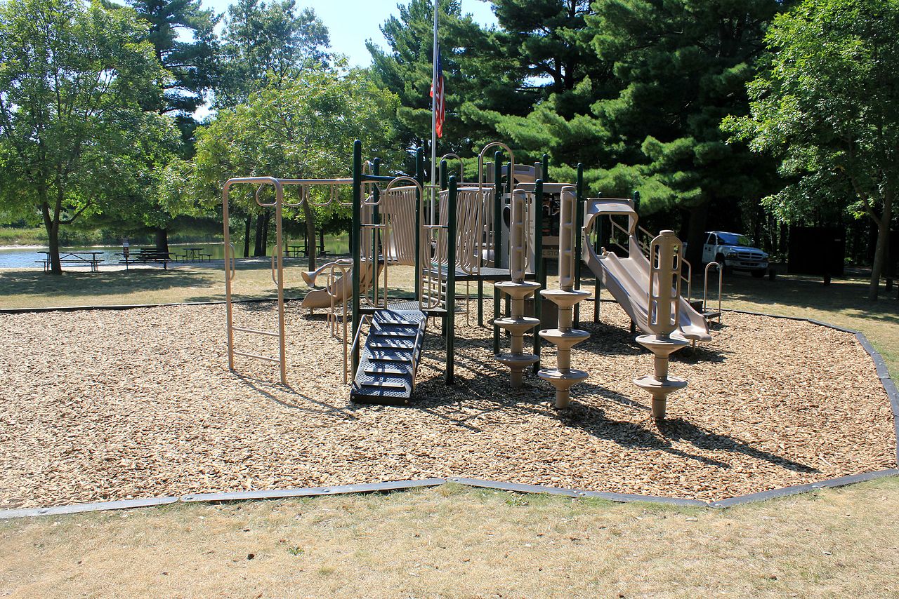 Mill Bluff State Park