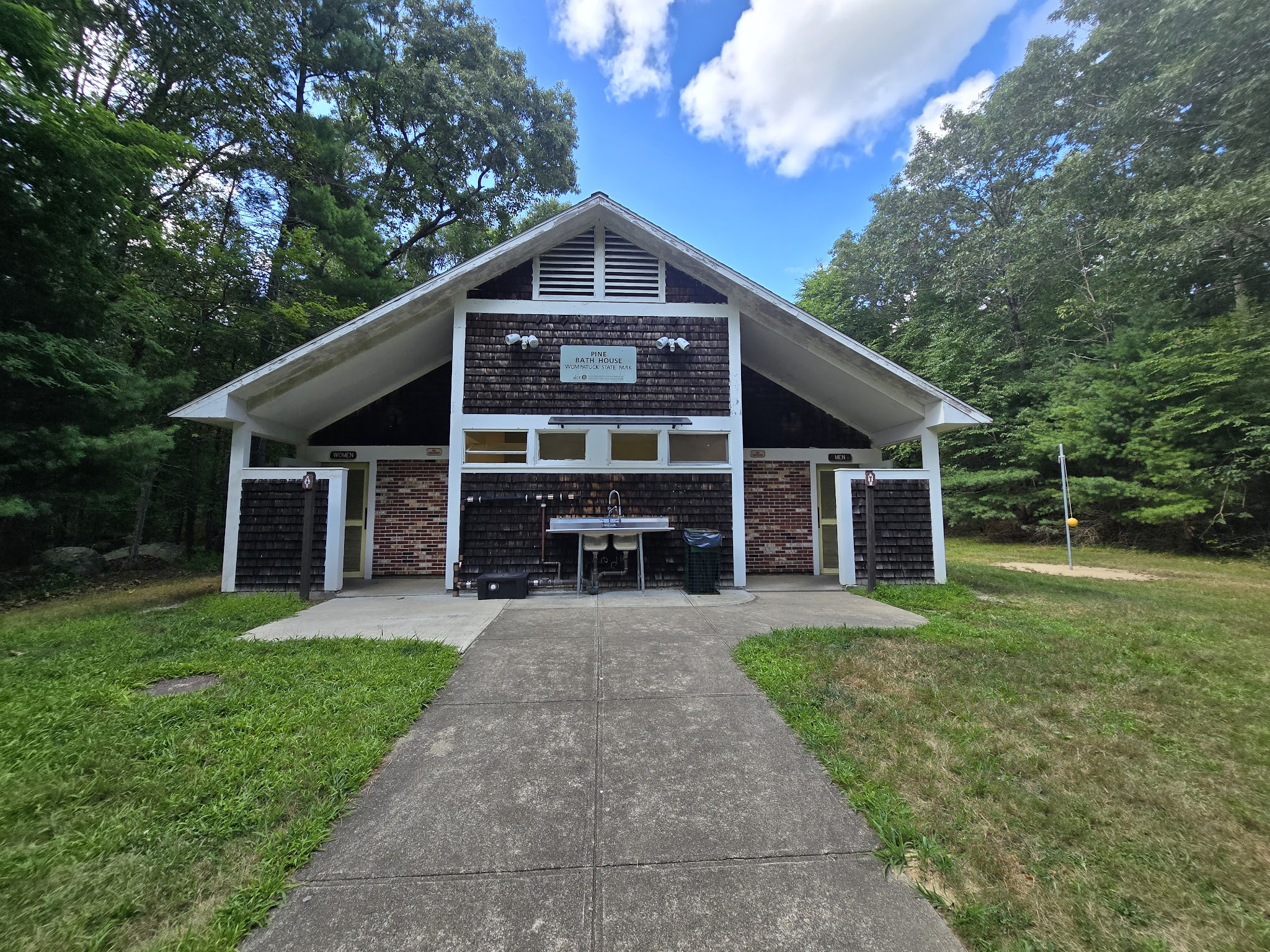 Wompatuck State Park